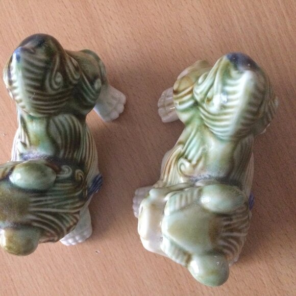 Pair Vintage foo dog lion figurines green blue ceramic san cai lucky - Picture 6 of 7
